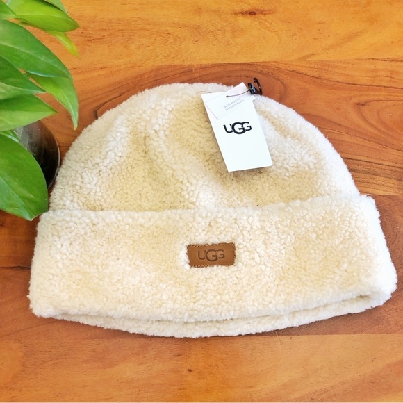 NWT UGG Genuine Sheepskin Cuff Winter Hat Waterproof Curly Shearling Beanie L/XL - Picture 13 of 15
